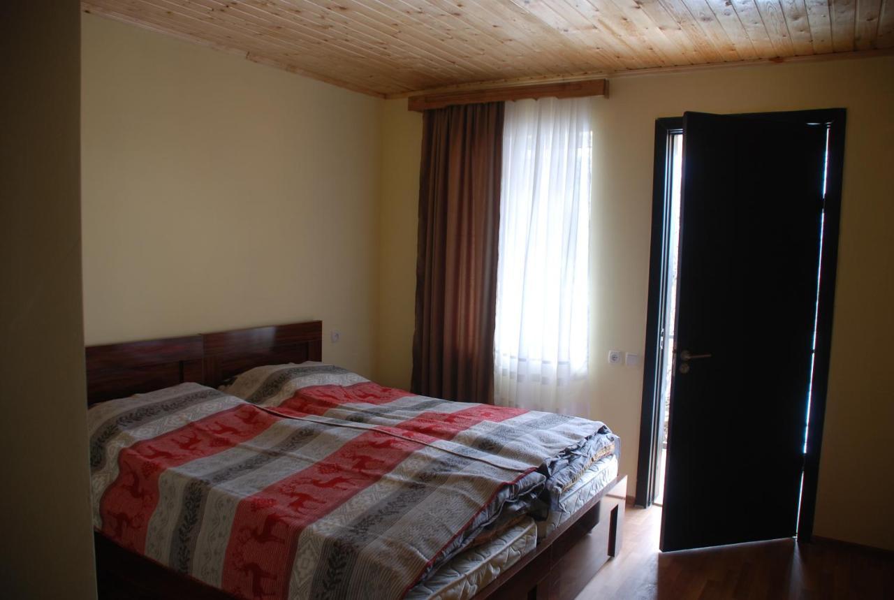 Gogi Jafaridze'S Guesthouse Mestia Zewnętrze zdjęcie